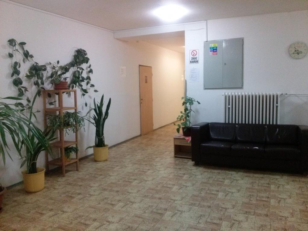 Lazza Motel Brno Eksteriør billede